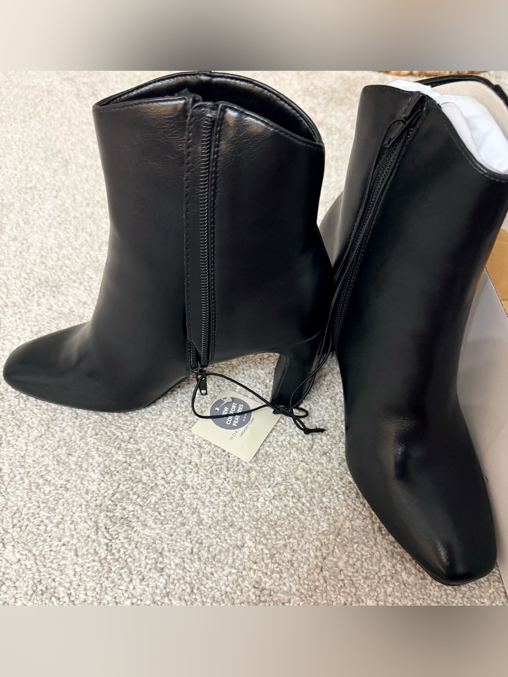 New Worthington black memory foam boots 7.5